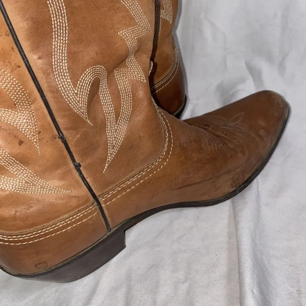 Nocona Western Cowboy Boots Men 10B Leather Brown NL1604 Pointed Toe country